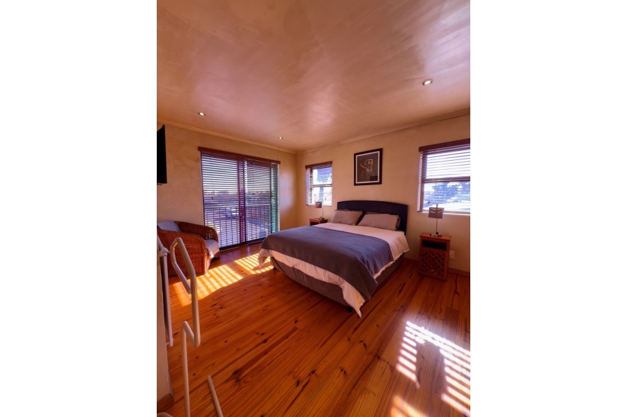 4 Bedroom Property for Sale in Kensington Western Cape